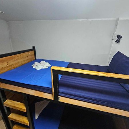 Eq Hostel Thong Sala Exterior foto
