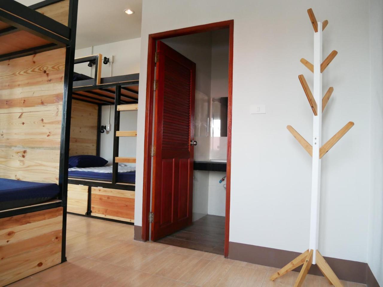 Eq Hostel Thong Sala Exterior foto
